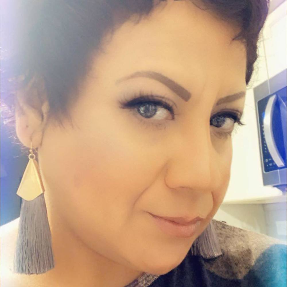 Meet your Posher, Aniitta